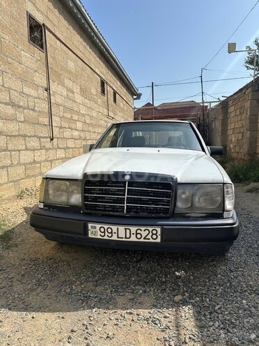 Mercedes E 230 1989, 450,001 km - 2.3 l - Bakı