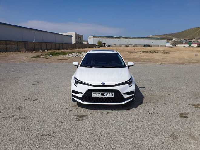 Toyota Corolla 2023, 7,500 km - 1.8 л - Bakı