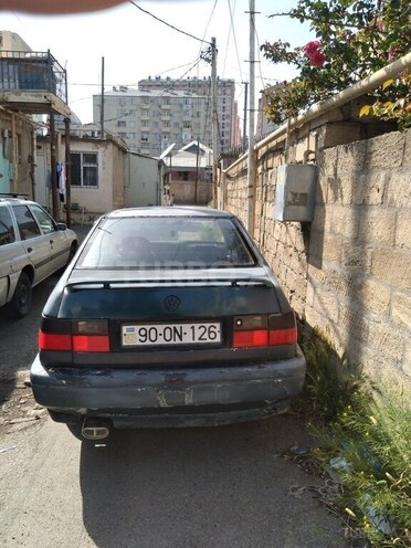 Volkswagen Vento 1996, 300,000 km - 1.8 л - Bakı