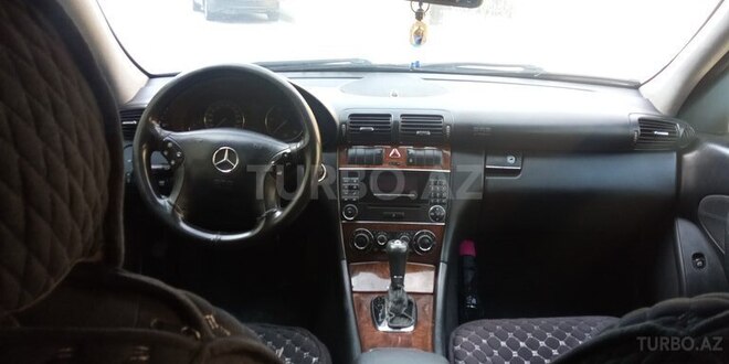 Mercedes C 200 d 2007, 885,117 km - 2.2 l - Bakı