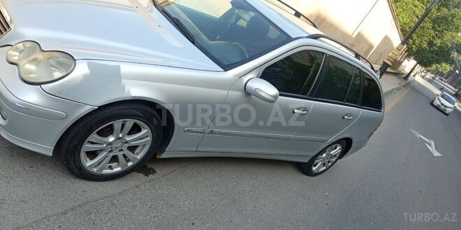 Mercedes C 200 d 2007, 885,117 km - 2.2 l - Bakı