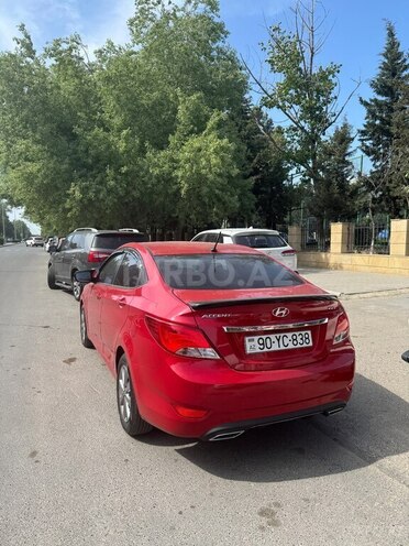 Hyundai Accent 2015, 317,000 km - 1.6 l - Sumqayıt