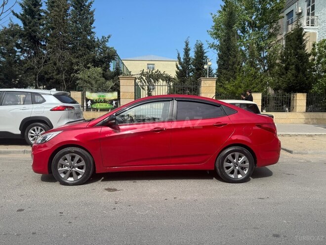 Hyundai Accent 2015, 317,000 km - 1.6 l - Sumqayıt
