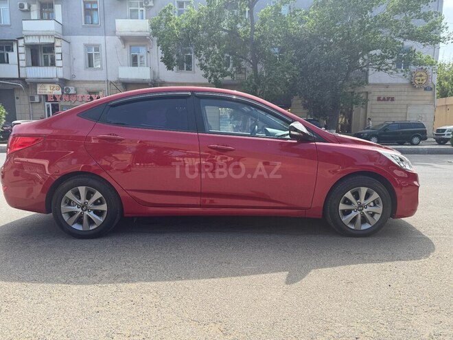 Hyundai Accent 2015, 317,000 km - 1.6 l - Sumqayıt