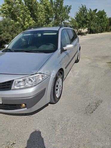 Renault Megane-19