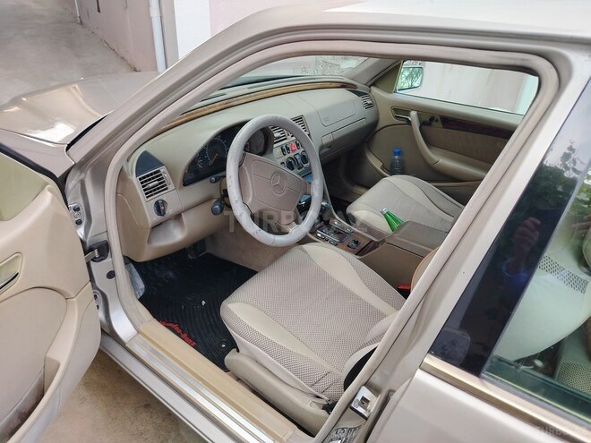 Mercedes C 230 1998, 212,000 km - 2.3 л - Bakı