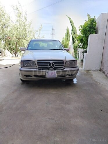 Mercedes C 230 1998, 212,000 km - 2.3 л - Bakı