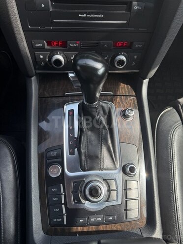 Audi Q7 2011, 141,895 km - 3.0 l - Bakı
