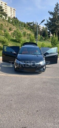Hyundai Elantra 2020, 100,000 km - 2.0 л - Bakı