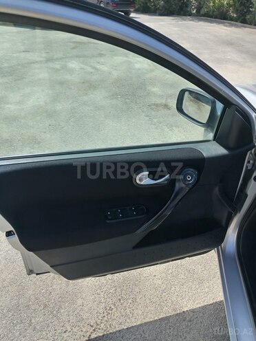 Renault Megane-5