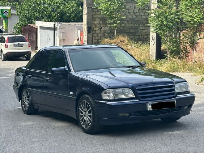 Mercedes C 240 2000, 254,784 km - 2.4 л - Bakı