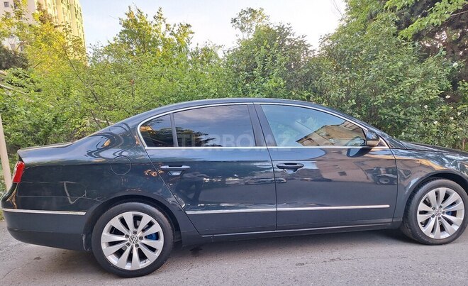 Volkswagen Passat 2006, 199,850 km - 2.0 l - Bakı