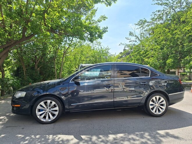 Volkswagen Passat 2006, 199,850 km - 2.0 l - Bakı