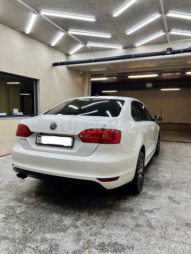 Volkswagen Jetta 2013, 184,000 km - 2.0 l - Bakı