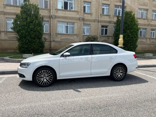Volkswagen Jetta 2013, 184,000 km - 2.0 l - Bakı
