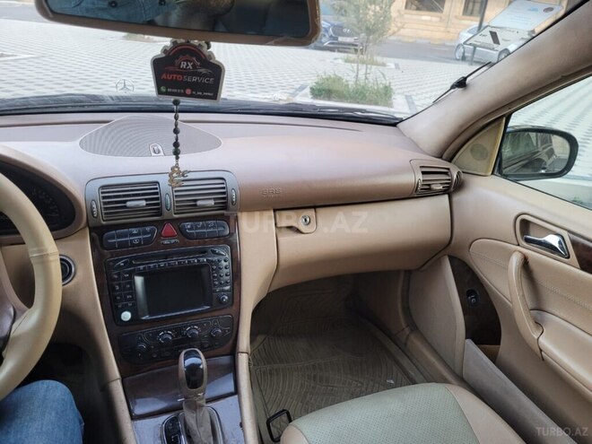 Mercedes C 240 2002, 320,000 km - 2.6 l - Bakı
