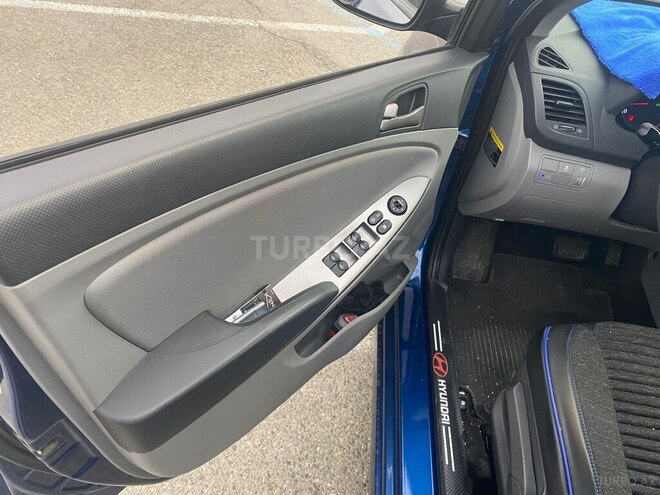 Hyundai Accent 2015, 94,000 km - 1.6 l - Sumqayıt
