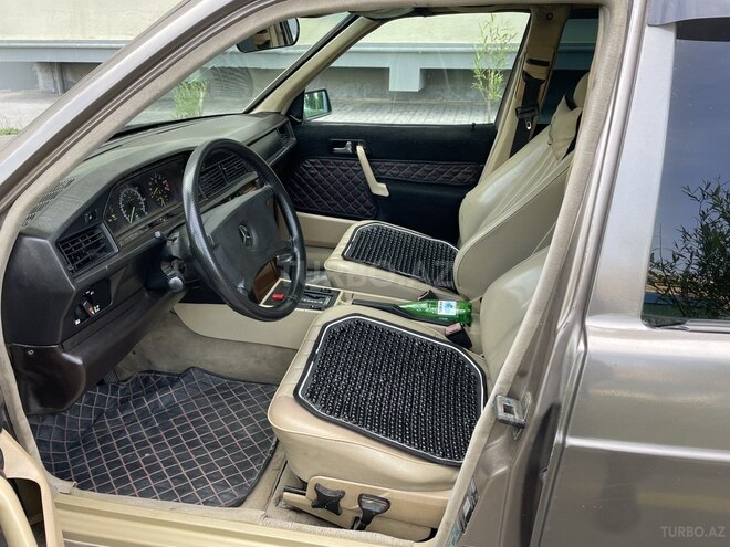 Mercedes 190 1991, 338,025 km - 2.0 l - Bakı