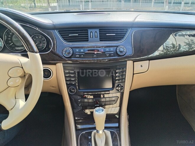 Mercedes CLS 350 2008, 240,435 km - 3.5 л - Sumqayıt