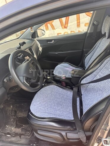 Hyundai Accent 2018, 115,000 km - 1.6 l - Bakı