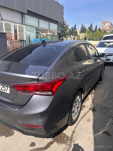 Hyundai Accent 2018, 115,000 km - 1.6 l - Bakı