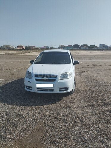 Chevrolet Aveo-1