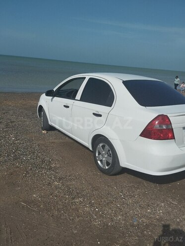 Chevrolet Aveo-15