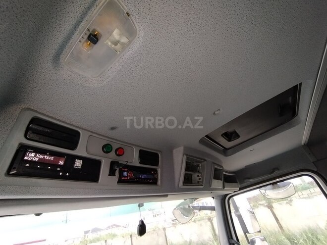 Mercedes Axor 2533 2012, 668,000 km - 7.5 l - Bakı