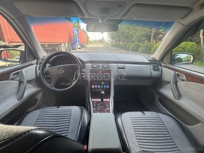 Mercedes E 220 2000, 350,000 km - 2.2 l - Ağsu
