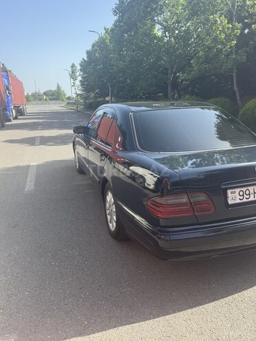 Mercedes E 220 2000, 350,000 km - 2.2 l - Ağsu