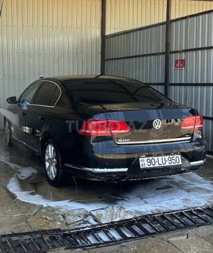 Volkswagen Passat 2011, 176,000 km - 1.8 l - Bakı