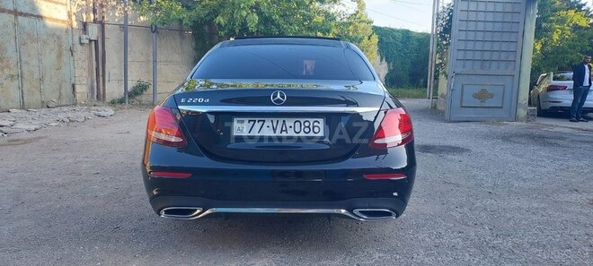 Mercedes E 220 d 2018, 169,900 km - 2.0 l - Bakı