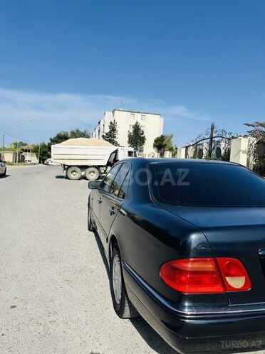 Mercedes E 200 1997, 633,000 km - 2.0 l - Bakı