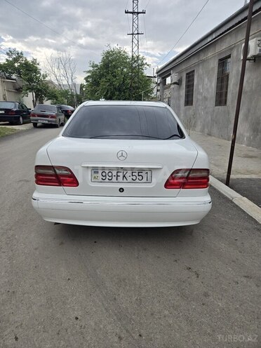 Mercedes 200 1999, 450,236 km - 2.0 л - Gəncə
