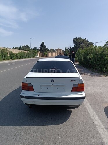 BMW 318 1991, 430,000 km - 1.8 l - Bakı