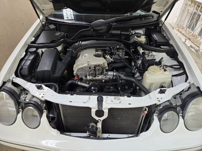 Mercedes 200 1999, 450,236 km - 2.0 л - Gəncə