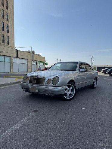 Mercedes E 280 1996, 286,000 km - 2.8 l - Sumqayıt