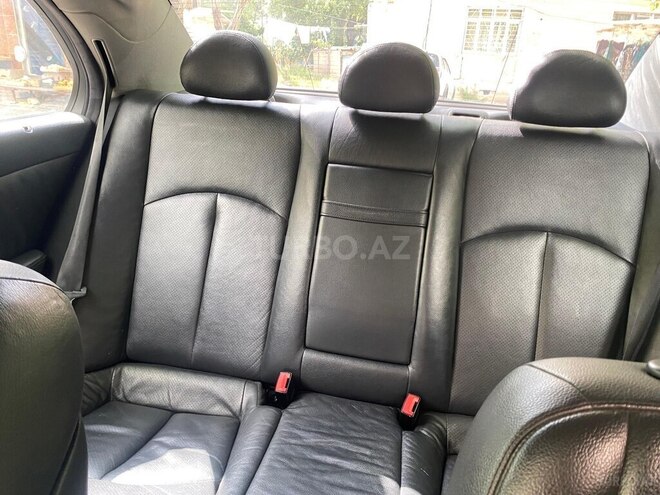 Mercedes E 270 2002, 320,000 km - 2.7 l - Sumqayıt