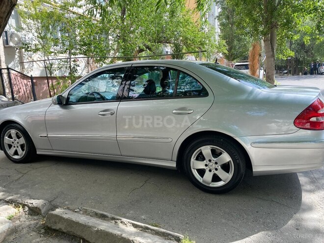 Mercedes E 270 2002, 320,000 km - 2.7 l - Sumqayıt