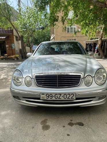 Mercedes E 270 2002, 320,000 km - 2.7 l - Sumqayıt