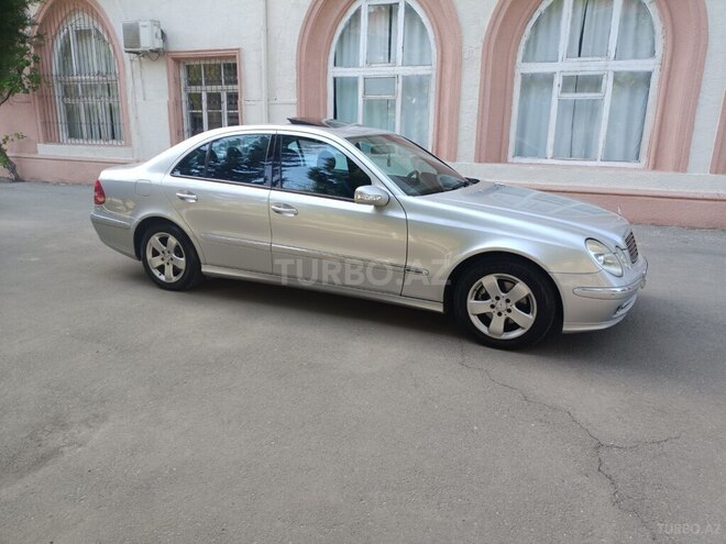 Mercedes E 270 2002, 320,000 km - 2.7 l - Sumqayıt