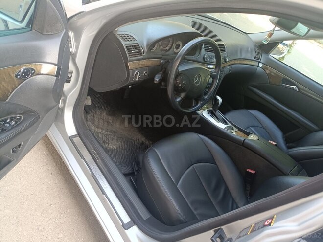 Mercedes E 270 2002, 320,000 km - 2.7 l - Sumqayıt