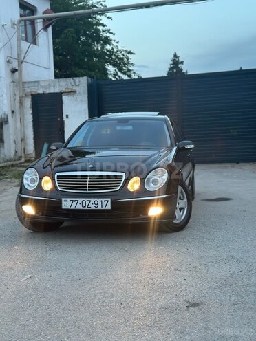 Mercedes E 220 d 2004, 289,000 km - 2.2 l - Bakı