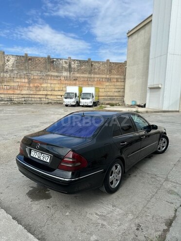 Mercedes E 220 d 2004, 289,000 km - 2.2 l - Bakı