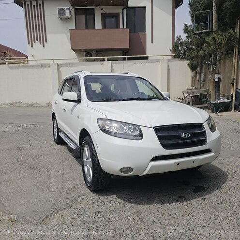 Hyundai Santa Fe-3