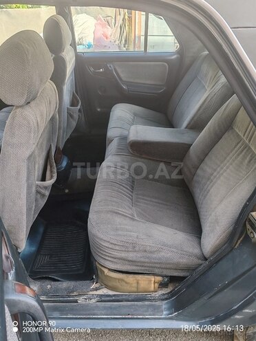 GAZ 3102 2002, 240,000 km - 2.4 l - Bakı