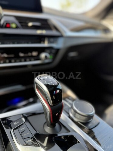 BMW 530e 2019, 77,000 km - 2.0 л - Bakı
