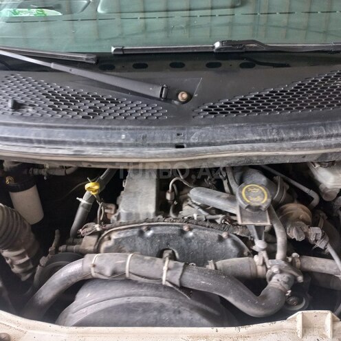 Ford Transit 2001, 102,637 km - 2.4 л - Ucar