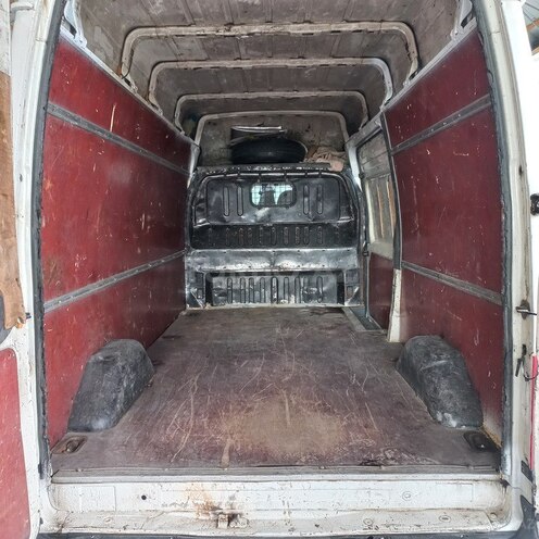 Ford Transit 2001, 102,637 km - 2.4 л - Ucar