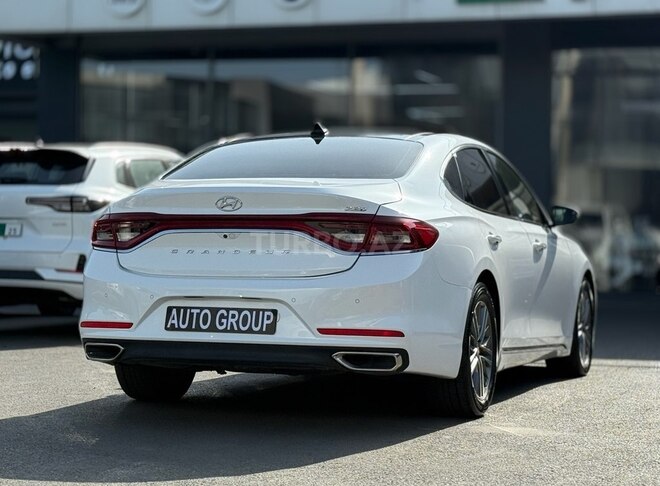Hyundai Grandeur 2017, 125,000 km - 2.2 l - Bakı